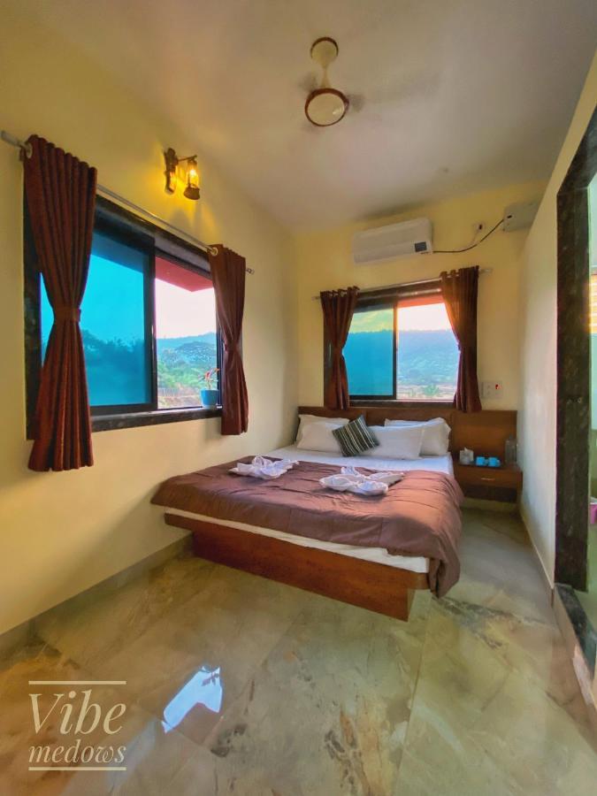 Vibe Meadows Villa With Private Swimming Pool Near Kashid Beach Экстерьер фото